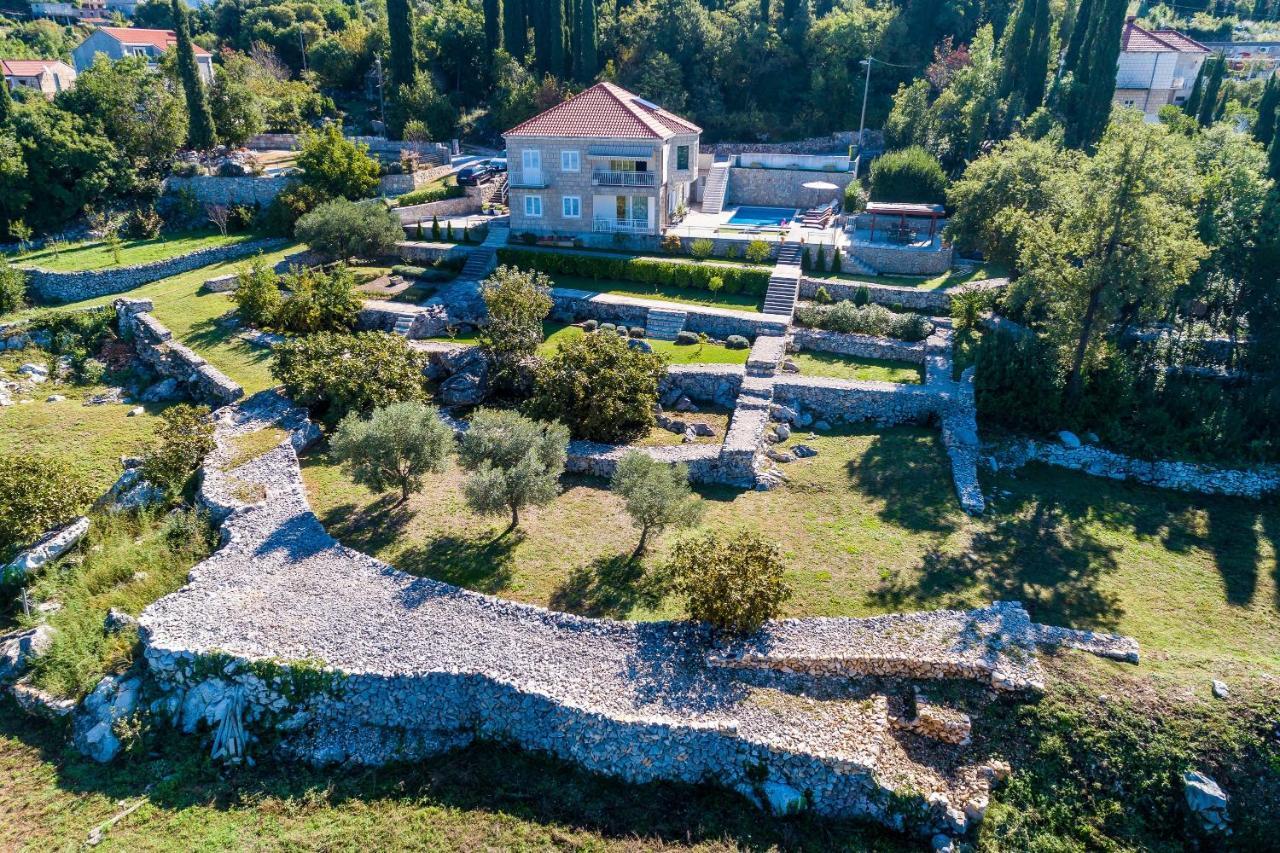 Villa Oasis Cypress Čilipi Exteriér fotografie